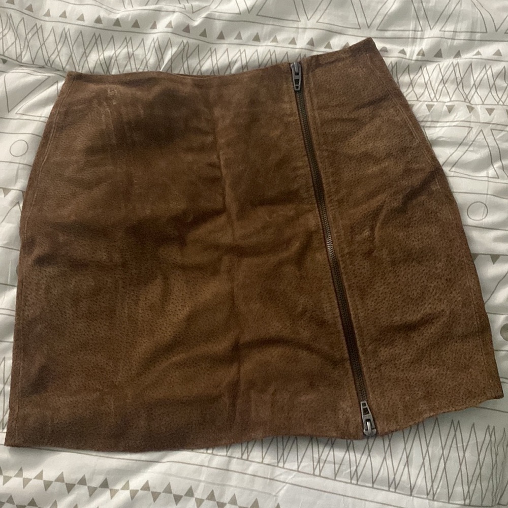 NWOT Faux Suede Mini Skirt in Chocolate Soufflé